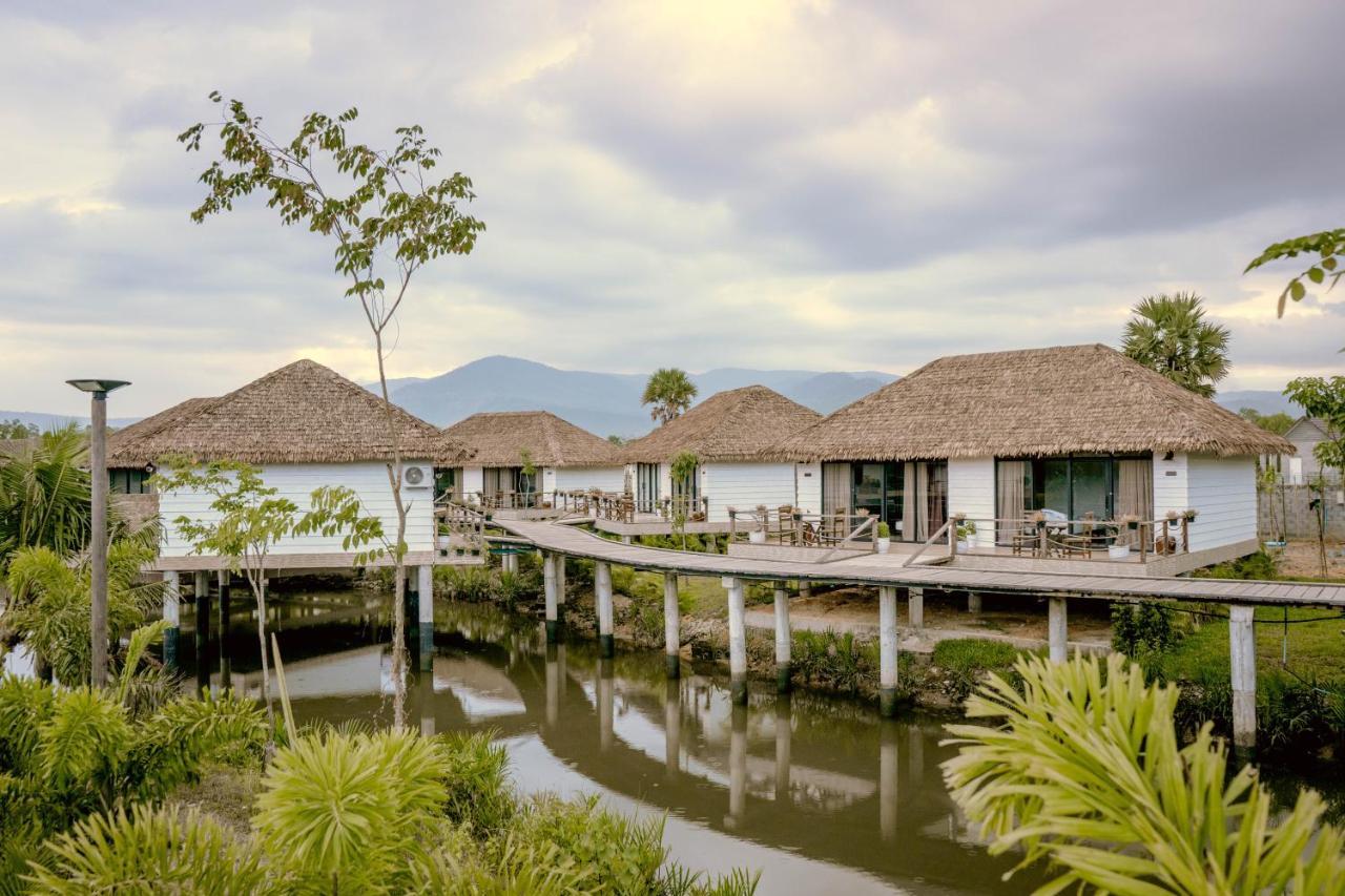 Good Time Relax Resort Kampot Exteriör bild