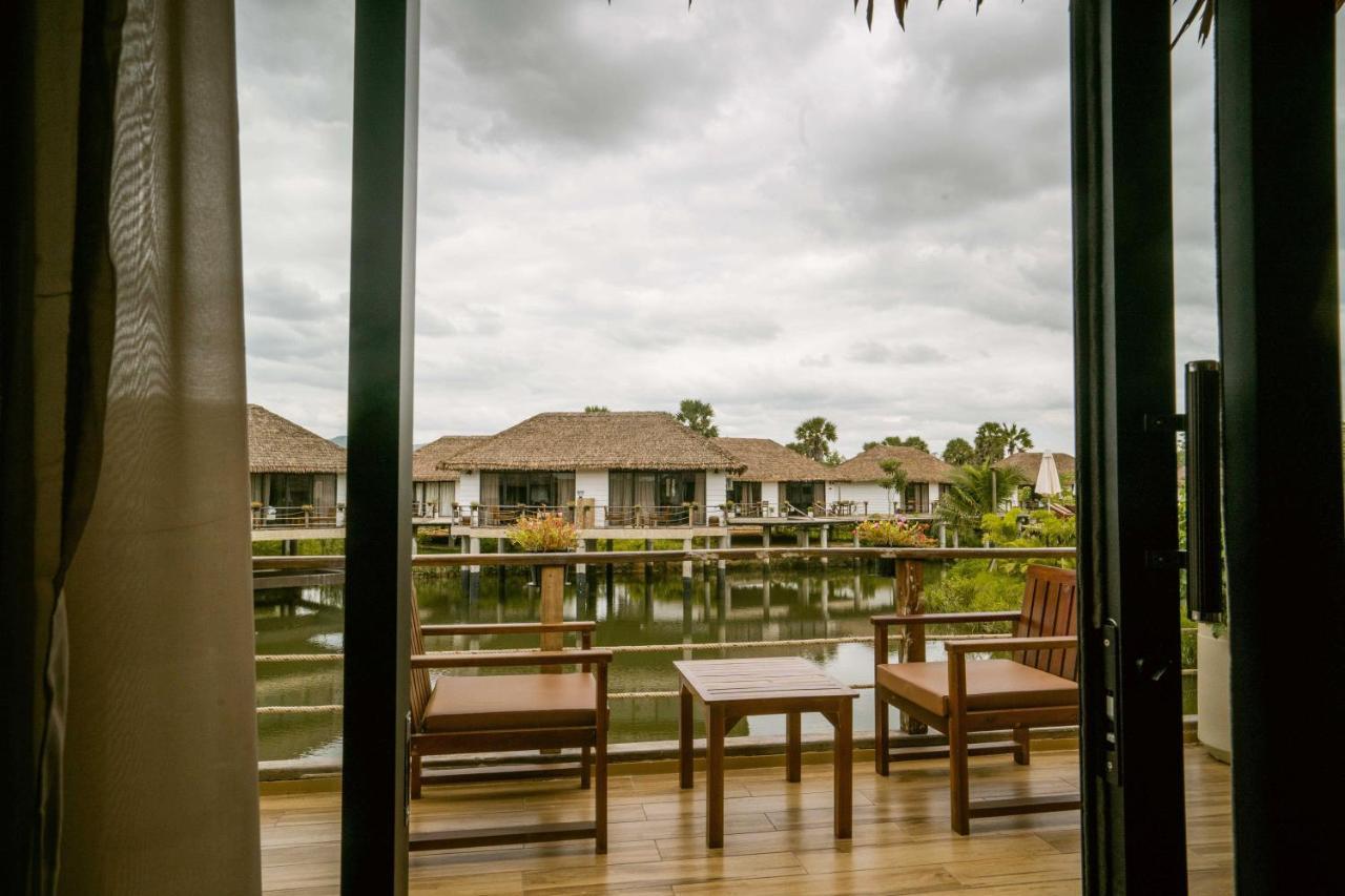Good Time Relax Resort Kampot Exteriör bild
