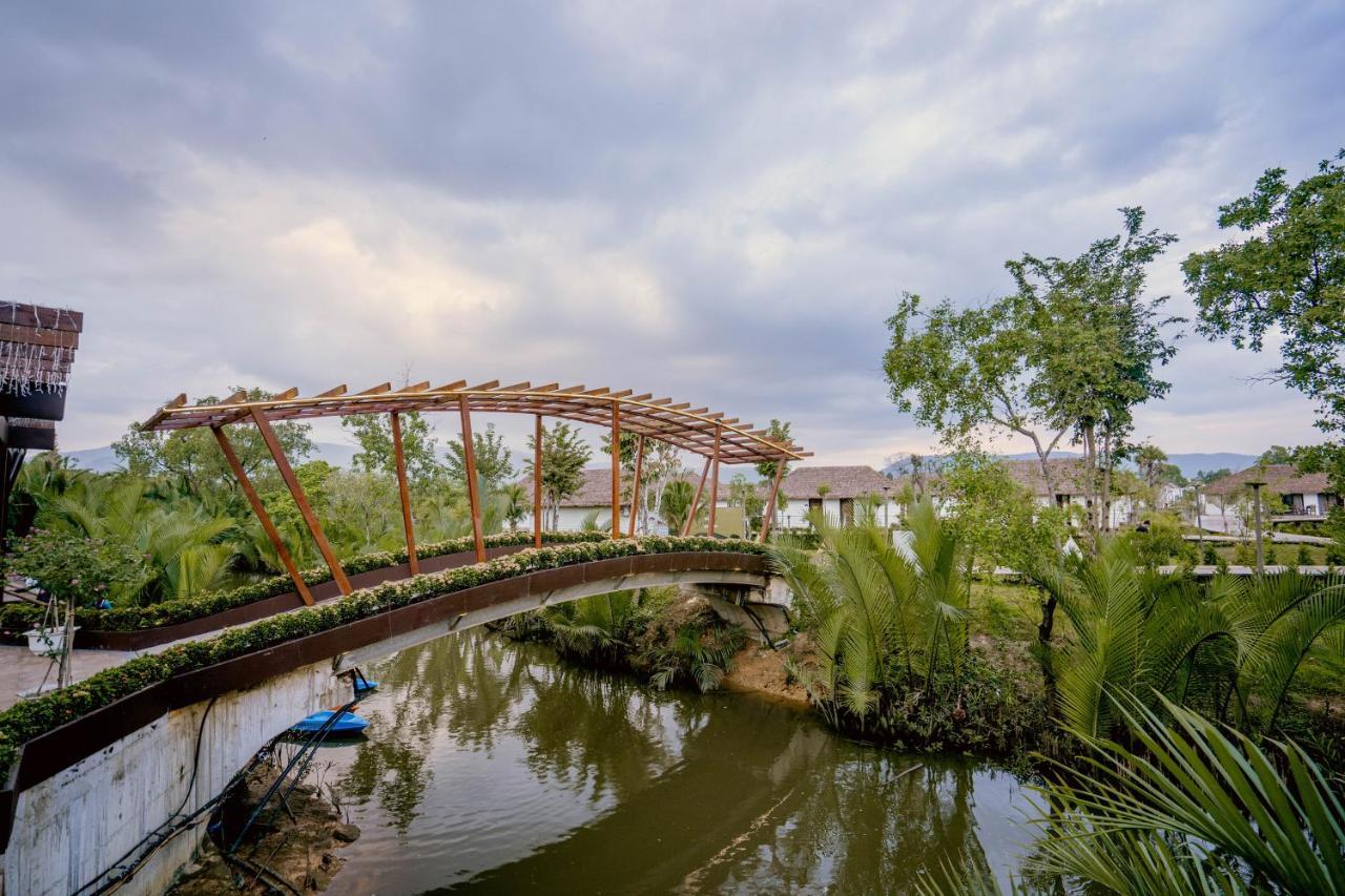 Good Time Relax Resort Kampot Exteriör bild