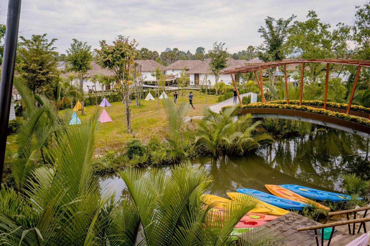 Good Time Relax Resort Kampot Exteriör bild