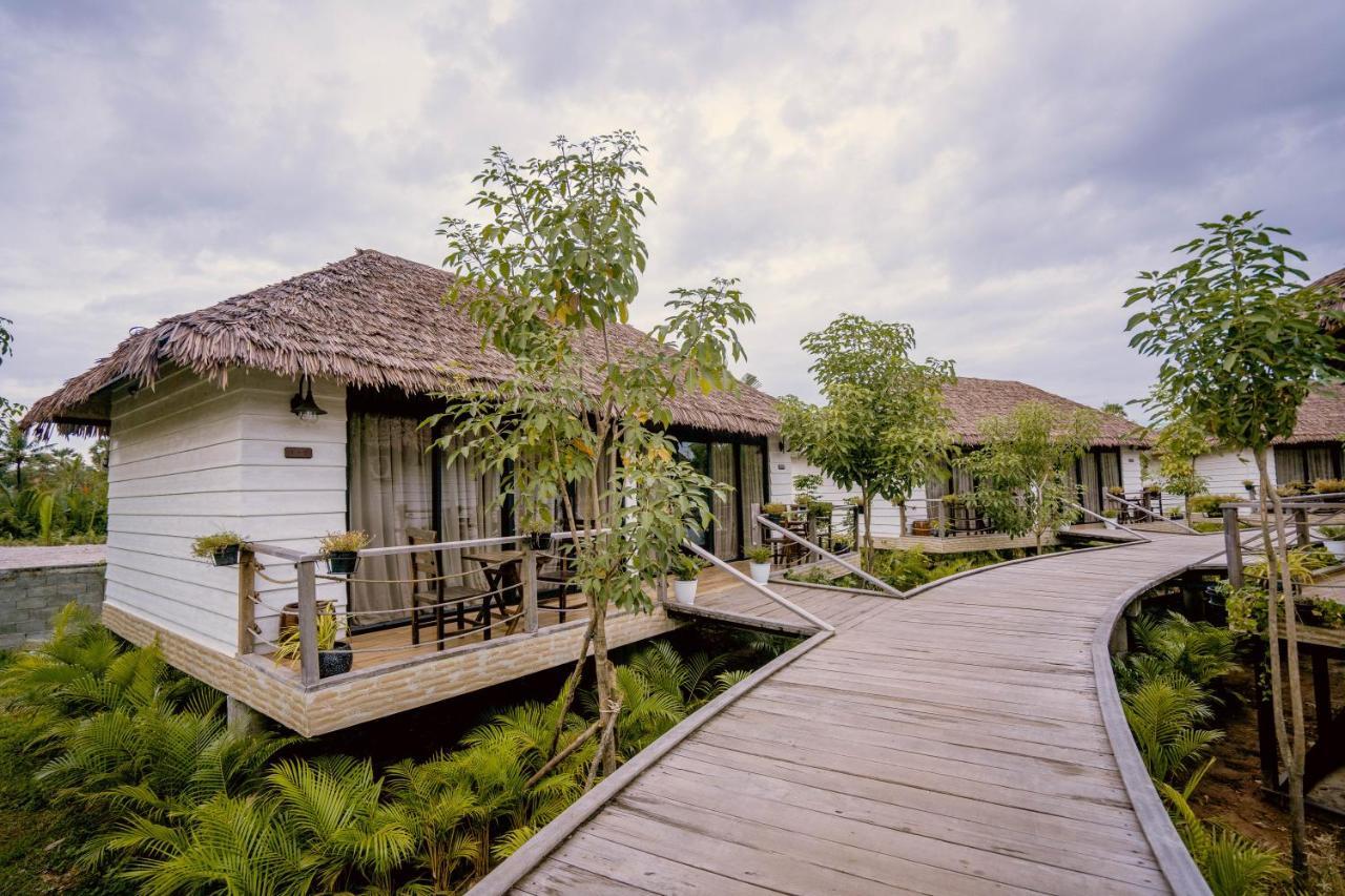 Good Time Relax Resort Kampot Exteriör bild