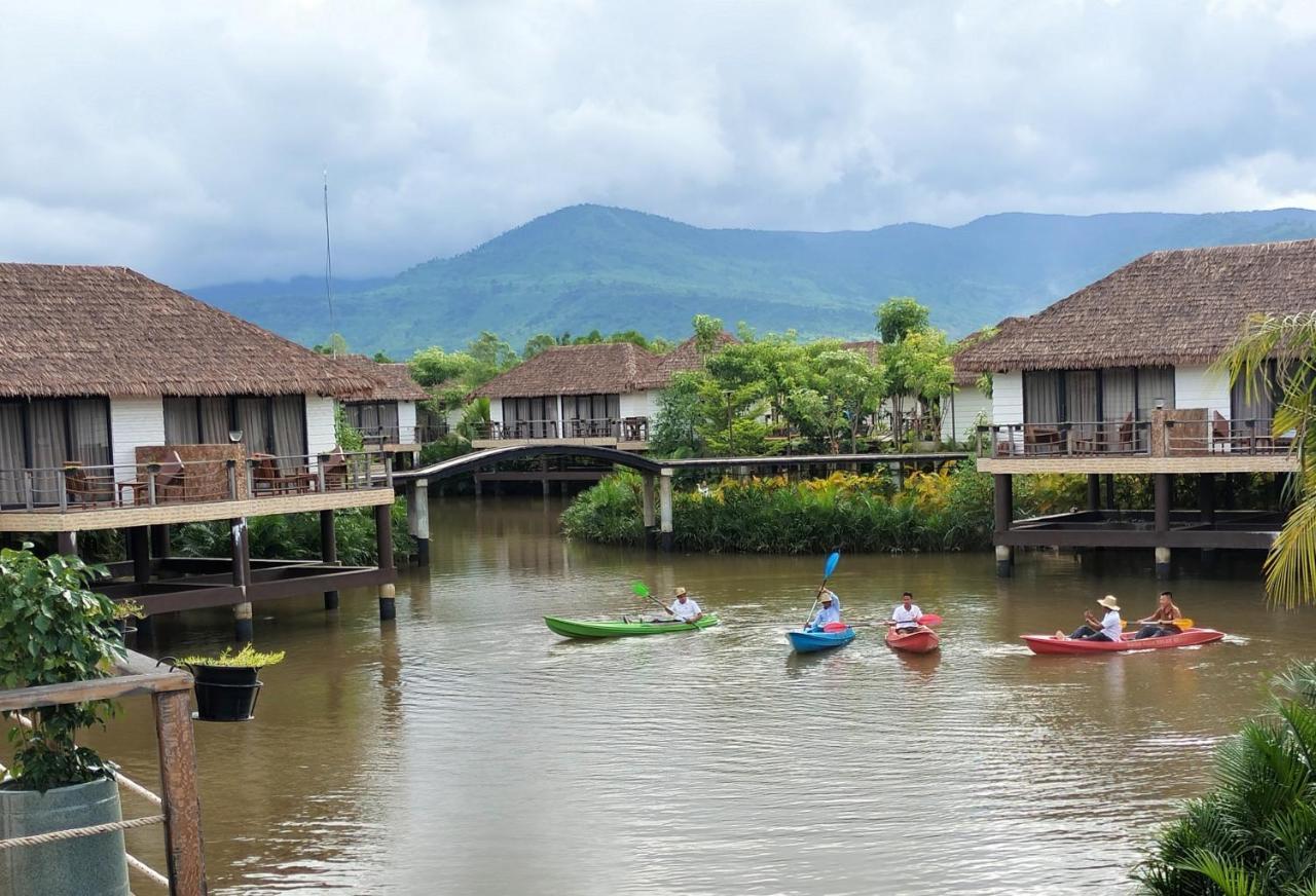 Good Time Relax Resort Kampot Exteriör bild